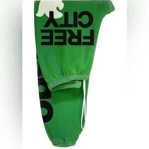 Free city OG let’s go sweatpants school green size small super